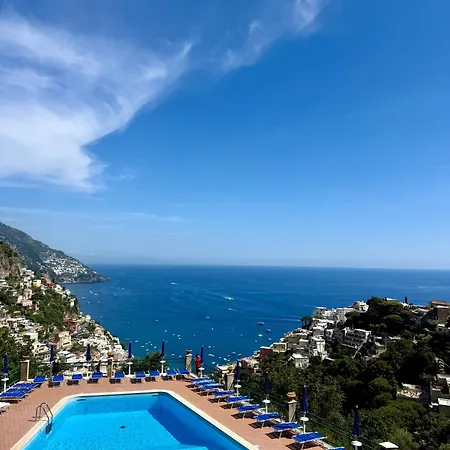 Venus Positano